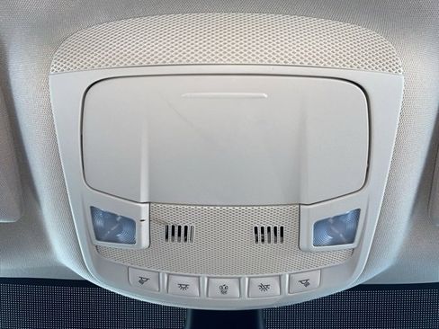 Used 2022 Ford Edge SEL w/ Convenience Package image 15