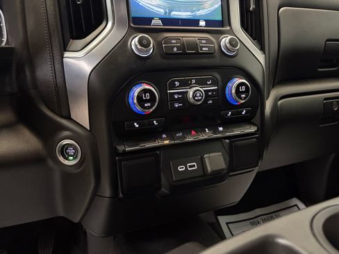 Used 2022 GMC Sierra 1500 Elevation AWD/4WD image 20