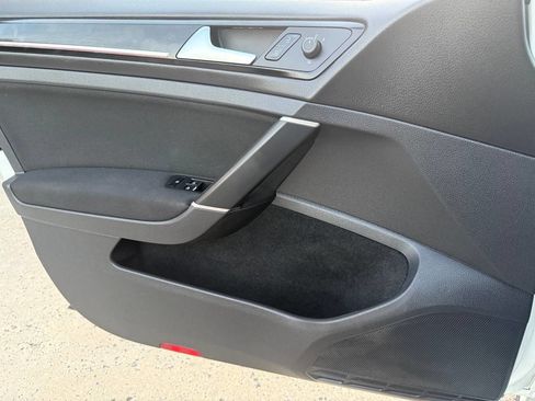 Used 2017 Volkswagen GTI S image 23