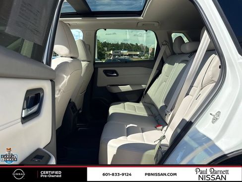 Certified 2024 Nissan Rogue SL w/ SL Premium Package FWD image 31