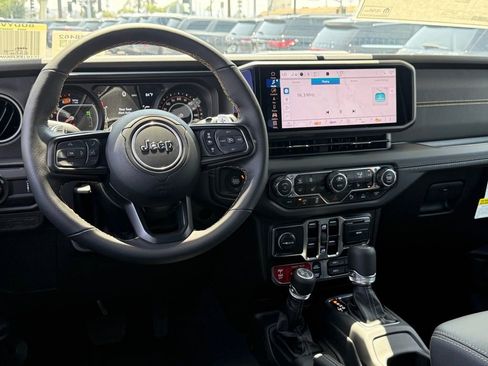 New 2025 Jeep Wrangler Unlimited Rubicon 392 image 27