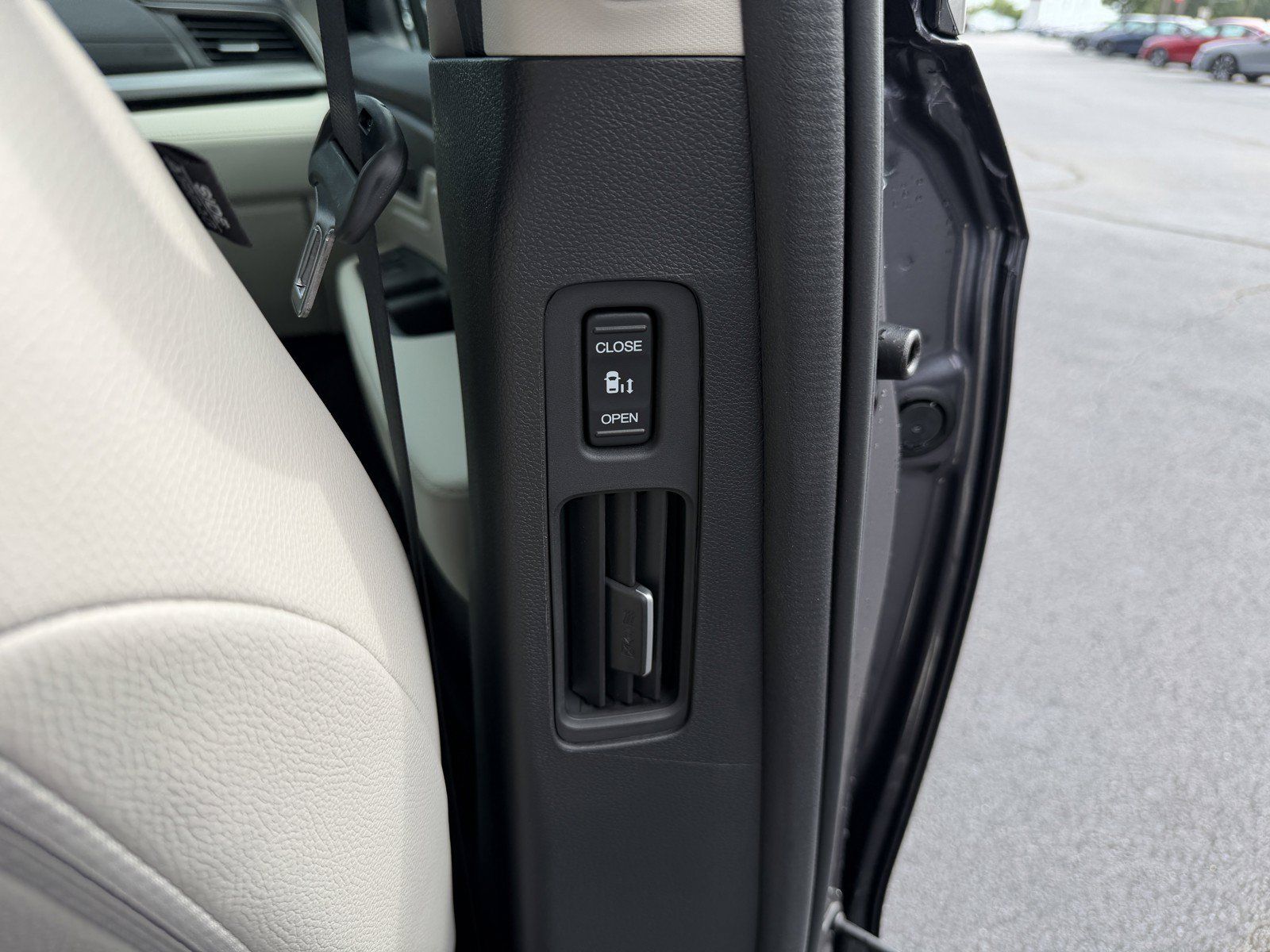 New 2026 Honda Odyssey EX-L image 17