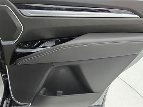 Used 2026 Cadillac Escalade Sport w/ LPO, ONYX Package image 28