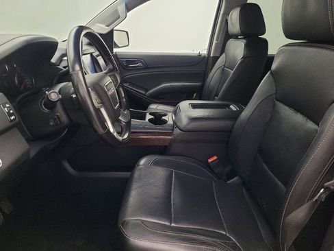 Used 2018 GMC Yukon XL SLT image 17