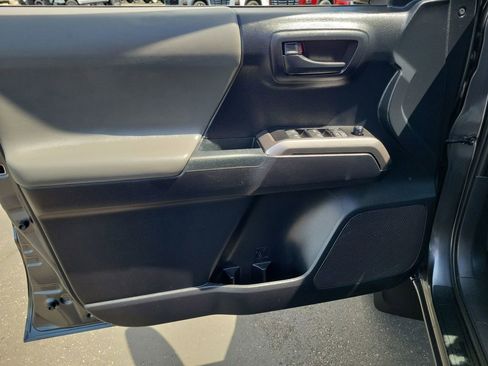 Used 2021 Toyota Tacoma SR5 image 20