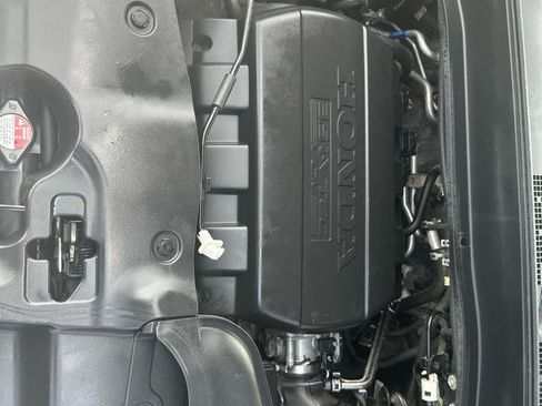 Used 2012 Honda Pilot EX-L image 17