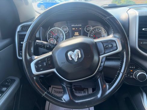 Used 2020 RAM 1500 Big Horn AWD/4WD image 15
