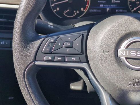 Used 2023 Nissan Altima 2.5 SV image 24