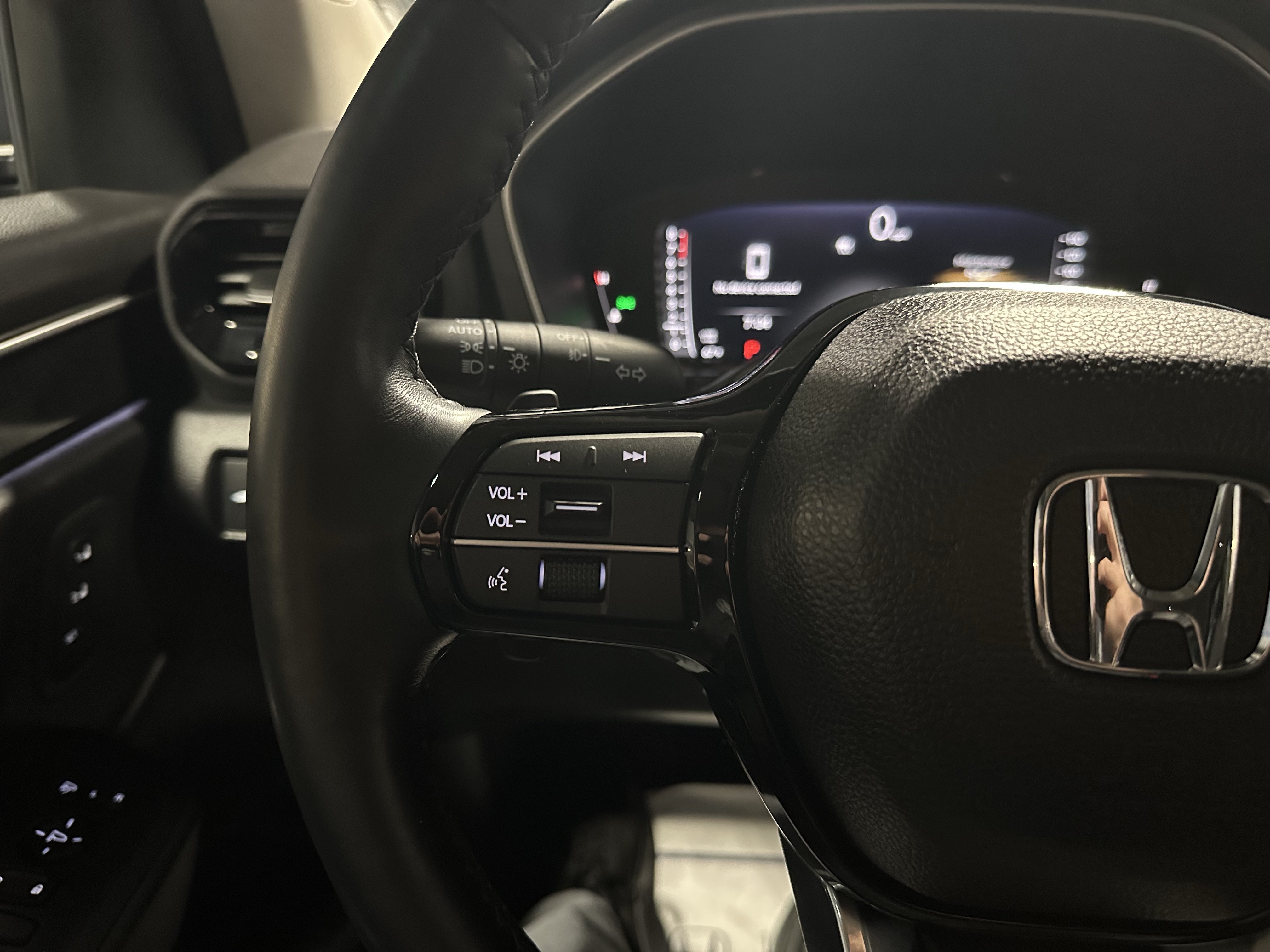 Used 2023 Honda Pilot Elite image 11