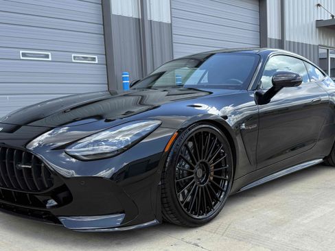 Used 2025 Mercedes-Benz AMG GT 63 image 10