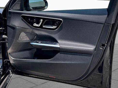 Certified 2025 Mercedes-Benz C 300 Sedan image 23