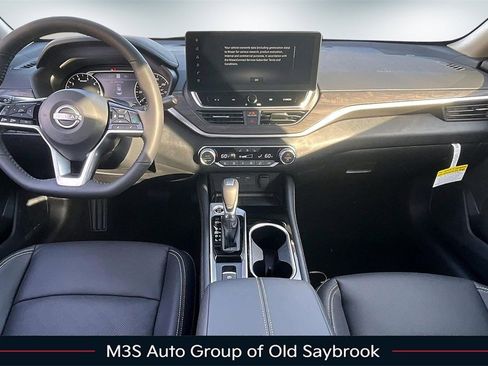 New 2025 Nissan Altima 2.5 SL image 5