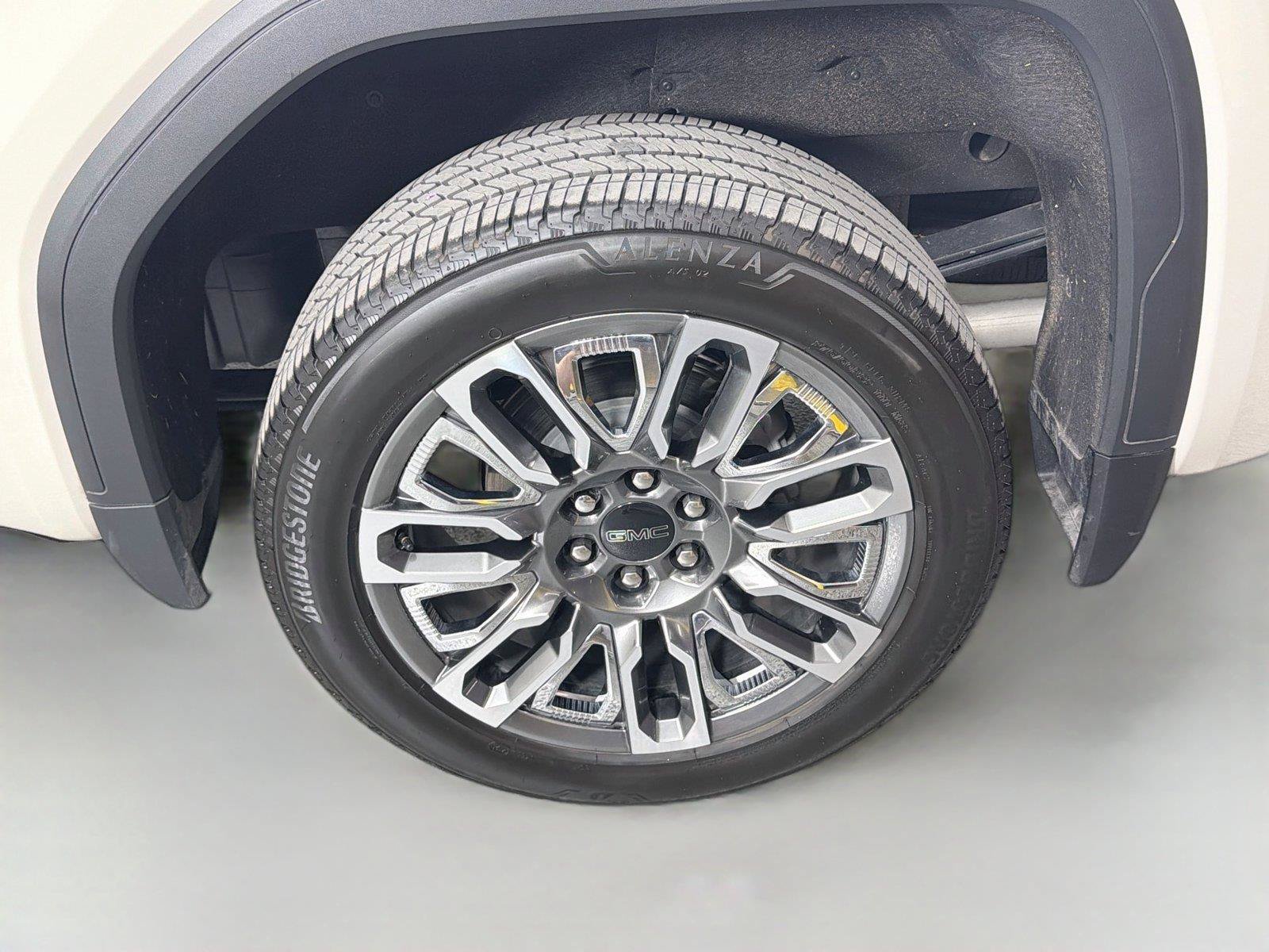 Used 2026 GMC Sierra 1500 Denali Ultimate AWD/4WD image 12