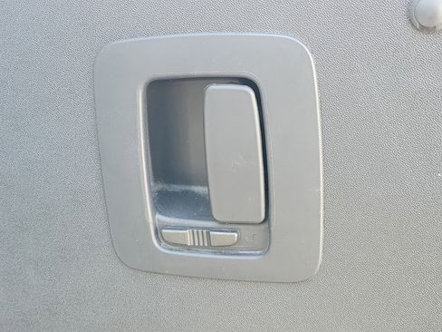 Used 2025 Mercedes-Benz Sprinter 2500 image 13