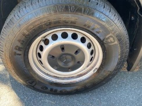 Used 2019 Mercedes-Benz Sprinter 170 image 30