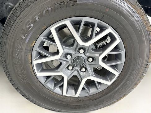 Used 2025 Jeep Wrangler Unlimited Sahara AWD/4WD image 30