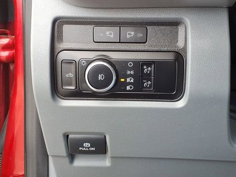 Certified 2024 Ford F250 XLT w/ 360-Degree Camera Package AWD/4WD image 15