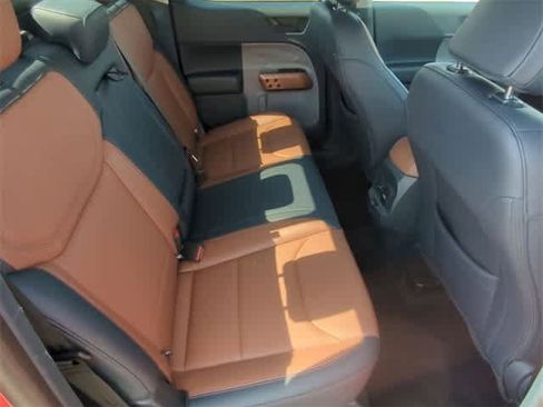 Used 2024 Ford Maverick Lariat w/ 4K Tow Package image 20