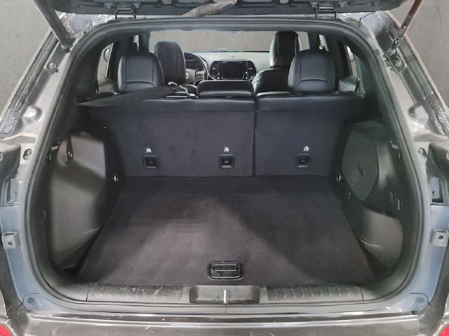 Used 2020 Jeep Cherokee High Altitude AWD/4WD image 34