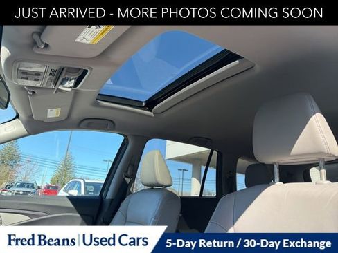 Used 2017 Honda Pilot EX-L image 8