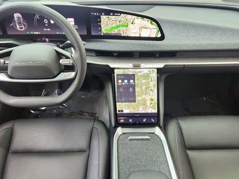Used 2024 Lucid Air Pure RWD image 35