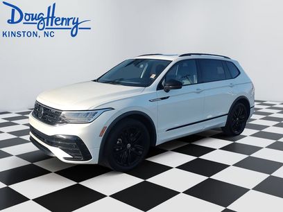 Used 2022 Volkswagen Tiguan SE R-Line