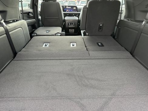 New 2026 Chevrolet Suburban Premier w/ Sun And Tow Package image 18