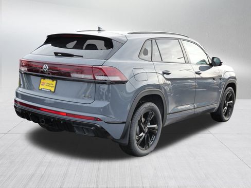 New 2026 Volkswagen Atlas Cross Sport SEL R-Line AWD/4WD image 4