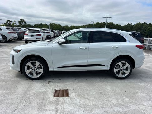 New 2025 Audi Q5 Premium Plus image 8