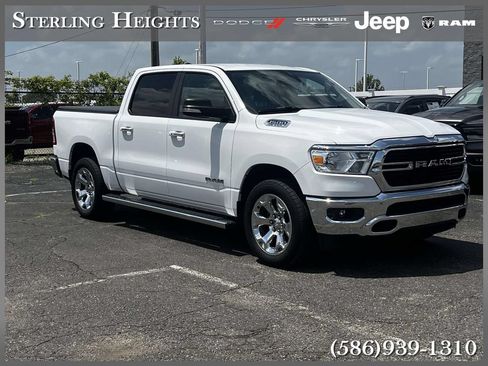 Used 2020 RAM 1500 Big Horn AWD/4WD image 1