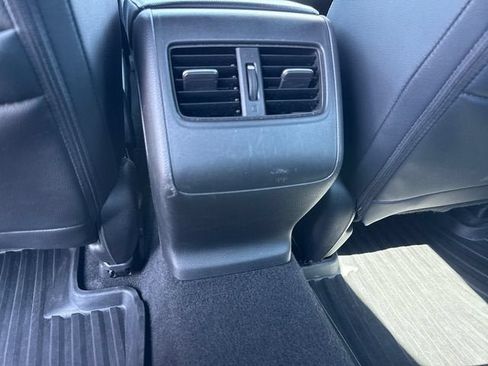 Used 2018 Honda Accord Sport image 16