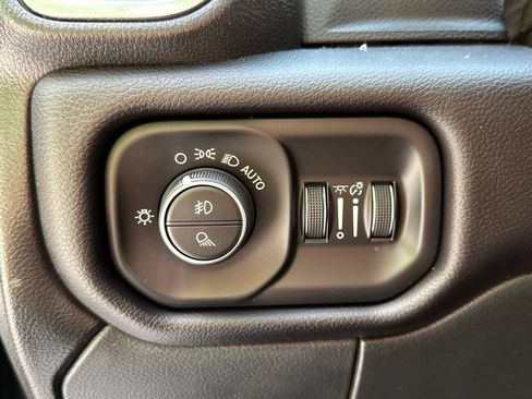 Used 2023 RAM 3500 Laramie AWD/4WD image 26