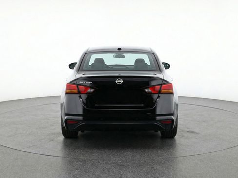 Used 2025 Nissan Altima 2.5 SV image 7