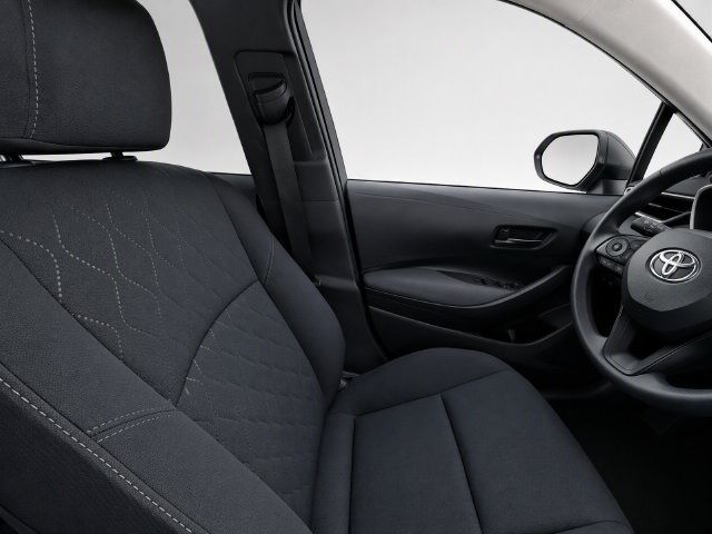Used 2025 Toyota Corolla LE w/ Convenience Package FWD image 11