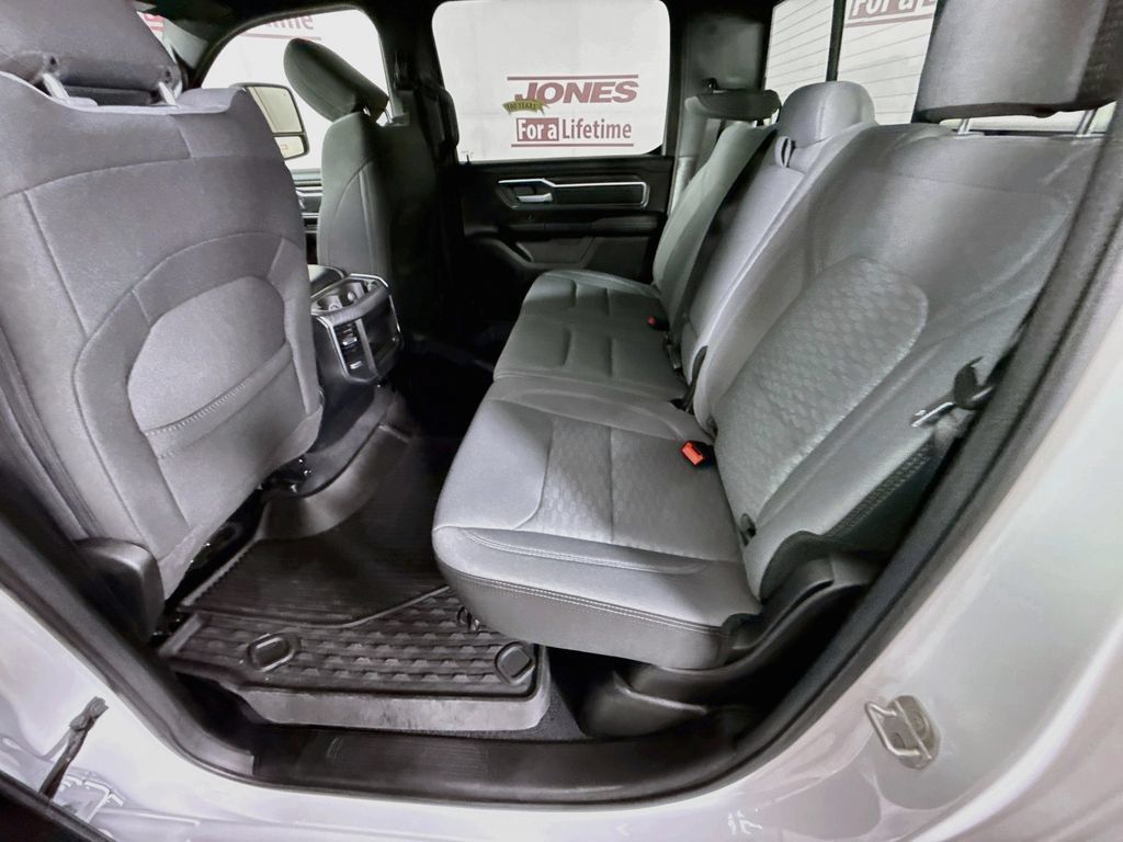 Used 2025 RAM 1500 Big Horn AWD/4WD image 28