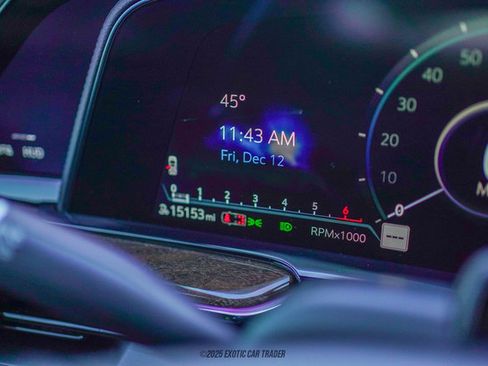 Used 2023 Cadillac Escalade ESV Sport Platinum image 21