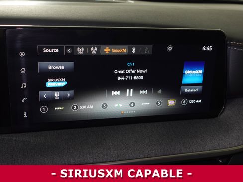 Certified 2025 Nissan Kicks SV w/ Charging Package image 19