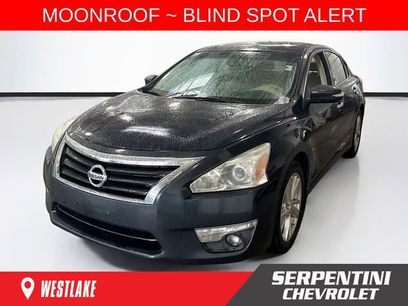Used 2013 Nissan Altima 2.5 SL w/ Technology Pkg