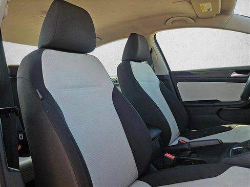 Used 2015 Volkswagen Jetta S FWD image 19
