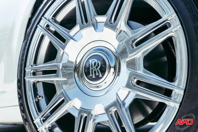Used 2017 Rolls-Royce Ghost RWD image 5
