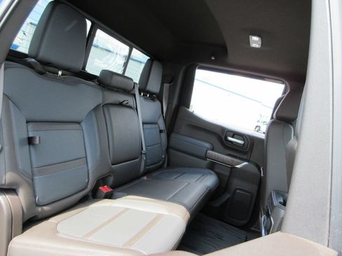 Used 2021 GMC Sierra 1500 Denali w/ LPO, GMC Protection Package AWD/4WD image 26