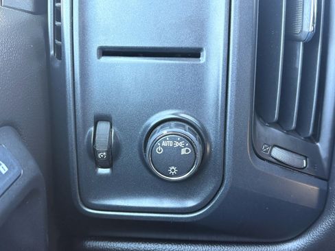 Used 2015 Chevrolet Silverado 1500 W/T AWD/4WD image 13