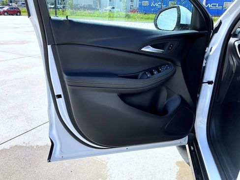 Certified 2024 Buick Encore GX Sport Touring image 10