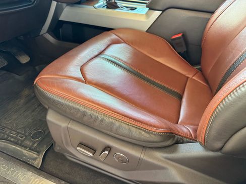 Used 2019 Ford F150 King Ranch w/ Equipment Group 601A Luxury image 17