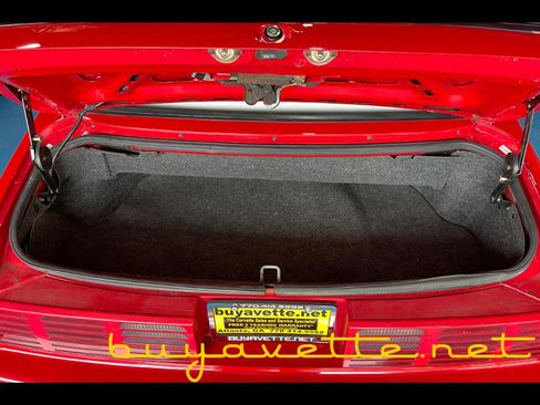 Used 1990 Ford Mustang GT RWD image 29