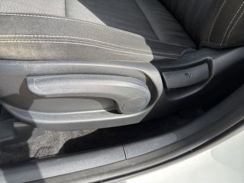 Used 2020 Kia Sportage LX image 14