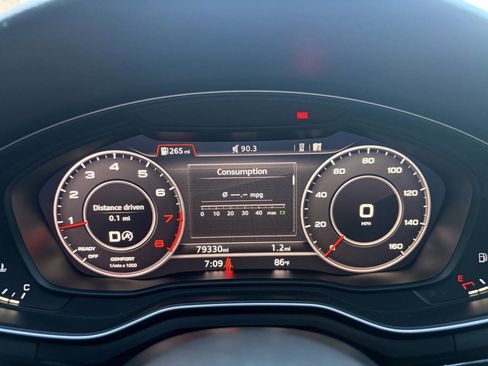 Used 2018 Audi A4 2.0T Premium Plus w/ Premium Plus Package AWD/4WD image 32