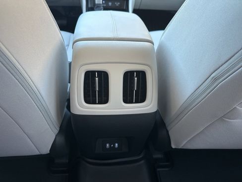 New 2026 Hyundai Tucson SEL image 16