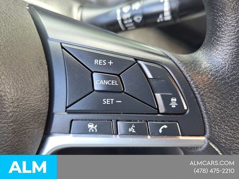 Used 2024 Nissan Sentra SV FWD image 22