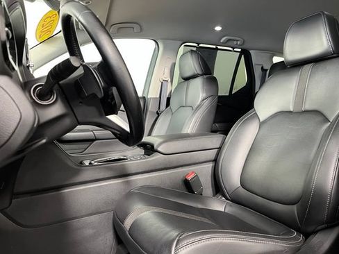 Used 2023 Honda Pilot EX-L image 12